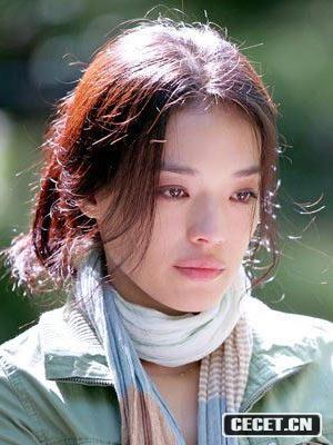 年末热门电影女星妆扮(组图)