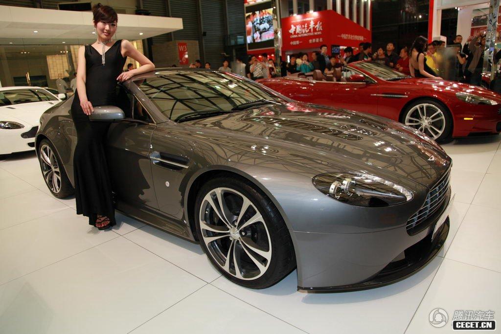 V12 Vantage