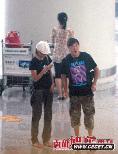  孙楠 携 潘蔚 新婚出游 被爆曾劈腿小师妹 - 中国