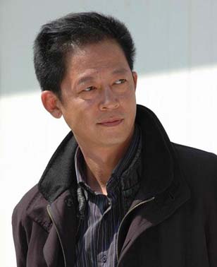王志文