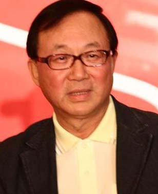 许冠文