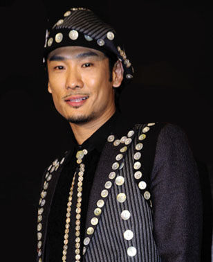 杜德伟