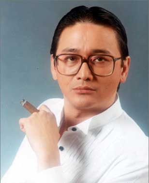 曹查理