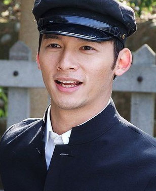 温升豪
