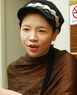 璩美凤