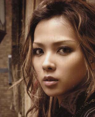 上木彩矢