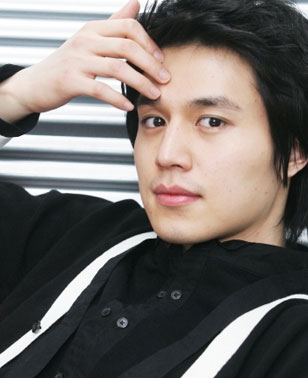 李东旭