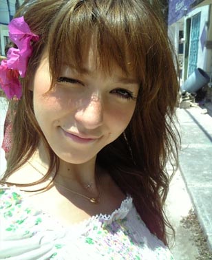 藤井莉娜
