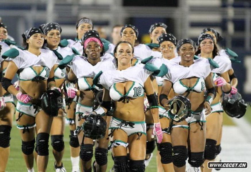 美国女子内衣橄榄球赛
