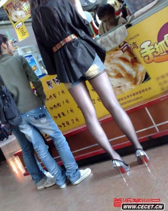 ˿90ƯŮ