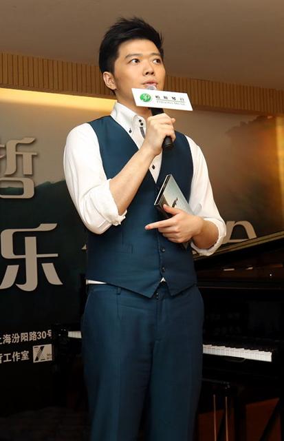 六哲钢琴谱