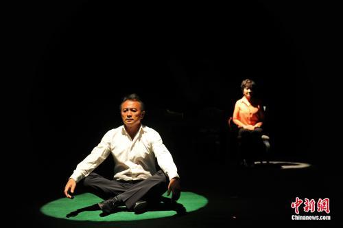 明星演员助阵 六月多部“老戏”能否演出新意?