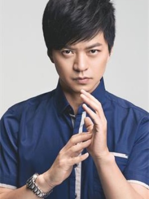 李健