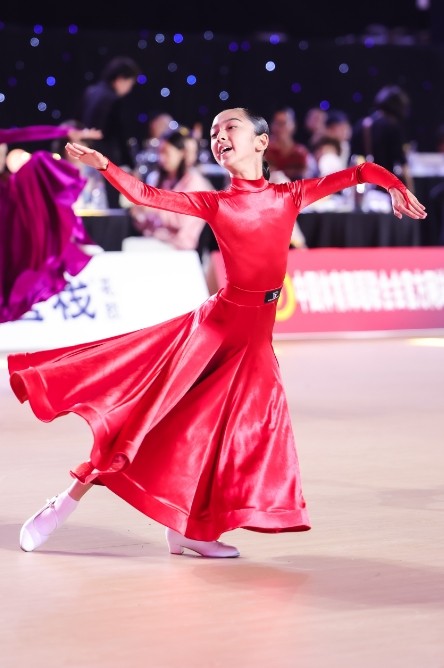 https://img2.danews.cc/upload/images/20250619/3f6ae7cda93bdc5accfc2330a96110e0.png