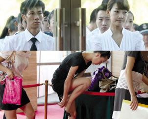 <em>空姐</em>测<em>身高</em>要脱掉丝袜