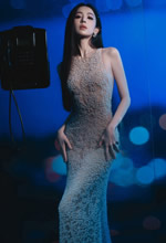 �����������޺�����Ļ֮��