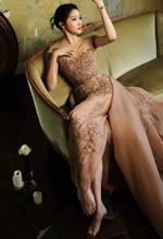 ����ͮ�������ķ��̽�ɴȹ����Ů