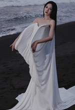 �ϼ��簵���еİ׾�����ҹɫ