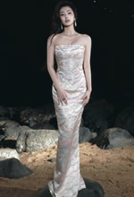 ��¹ʱ���Ⱦ�ķ�ɫ��