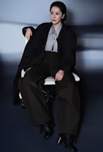 ����ī��ɫ��װ